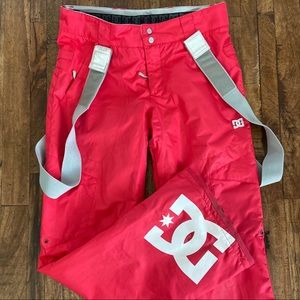 DC snowboard/ski pants with suspenders